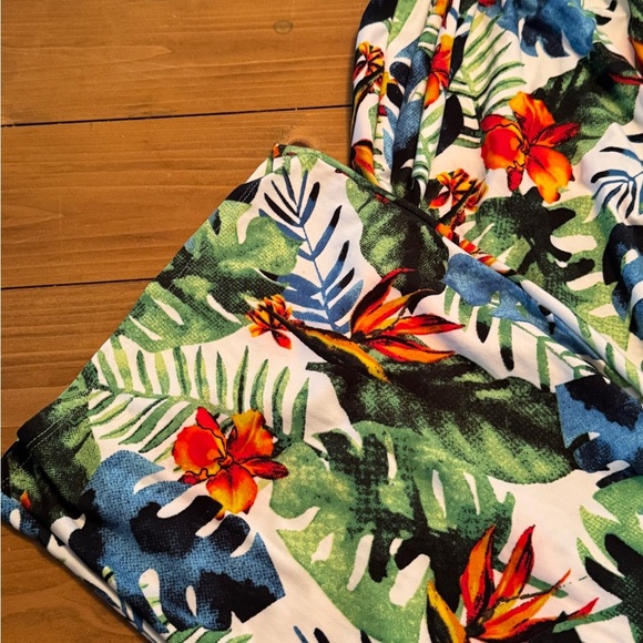No Boundaries Floral Tropical Jumpsuit - Multicolor - Picture 5 of 13